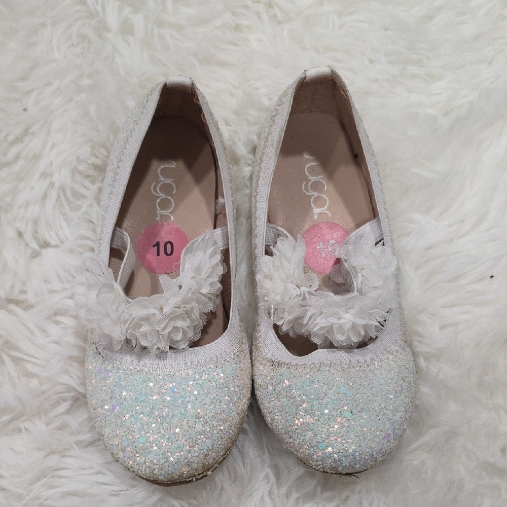 Sugar Kids Sparkly White Dress Shoes. Size 10